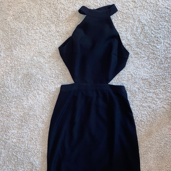 worn once NBD x the NAVEN black dress with cut outs in back, size small - Picture 4 of 5